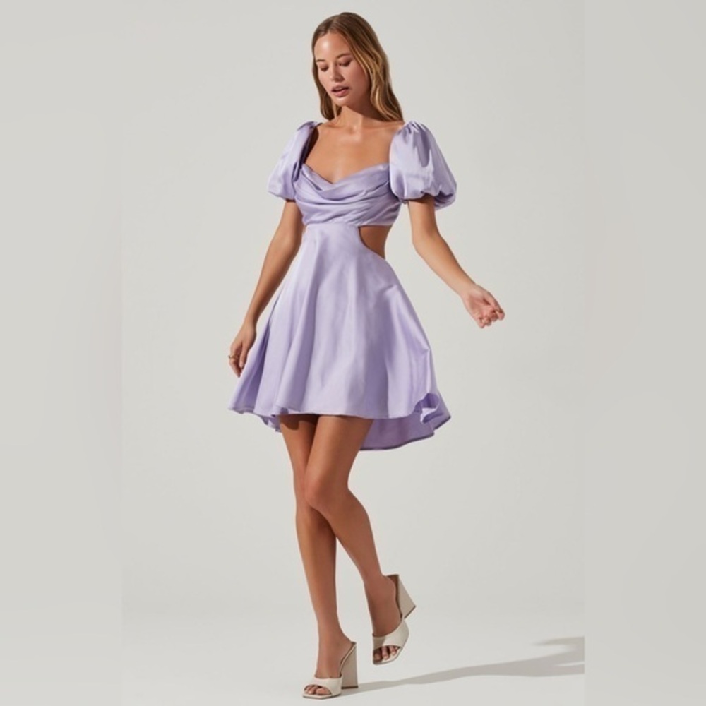 Astr Lilac Puff-Sleeve Cutout Mini Dress